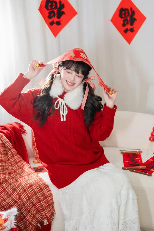 [YITUYU艺图语]2025.01.14 居家新年照 夏芋小年 - 艺图语